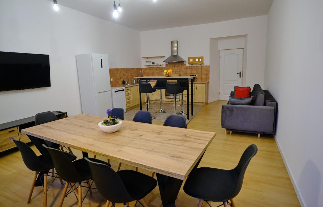 Urania Apartamenty Kowary Buitenkant foto