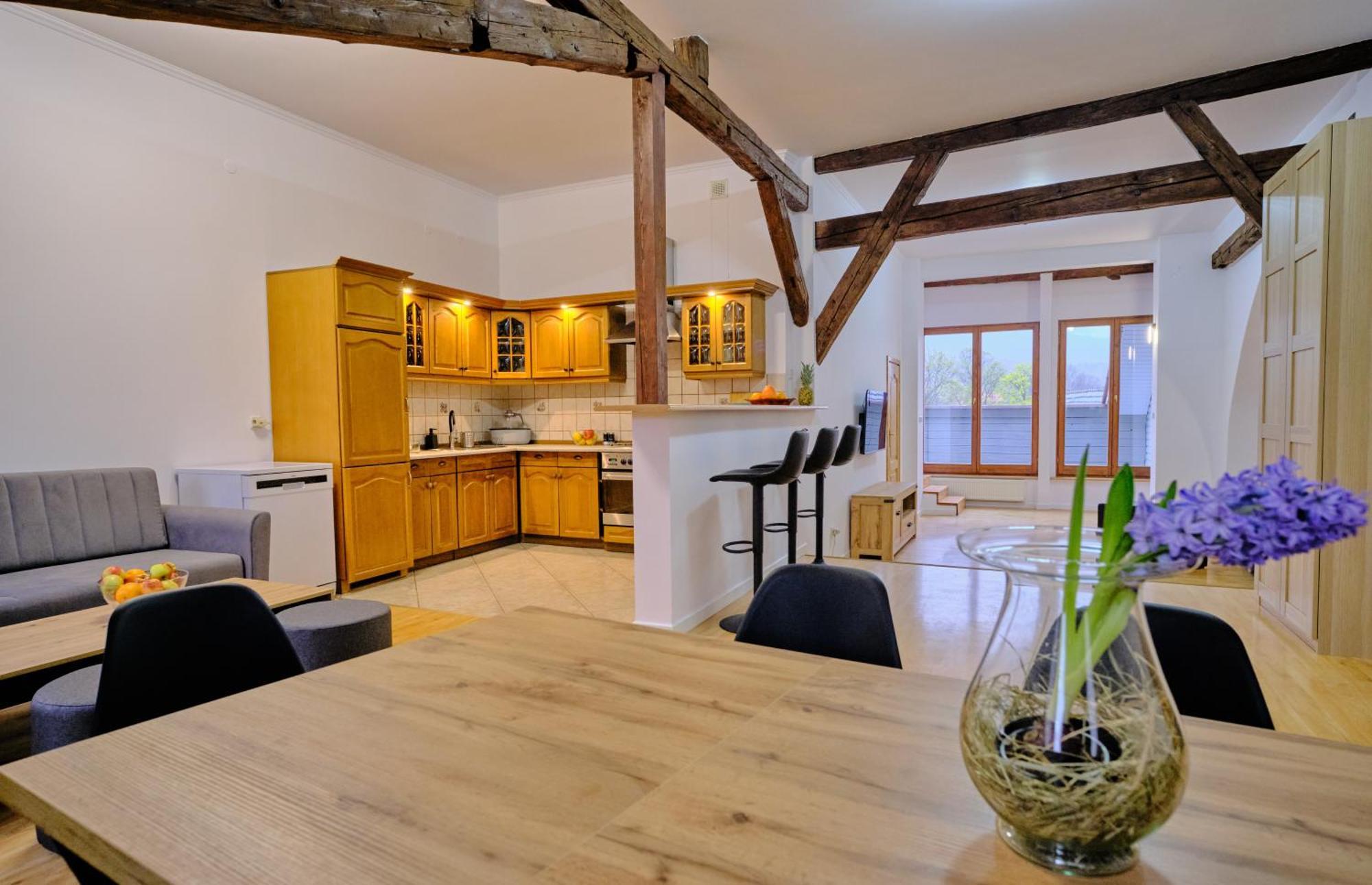 Urania Apartamenty Kowary Kamer foto